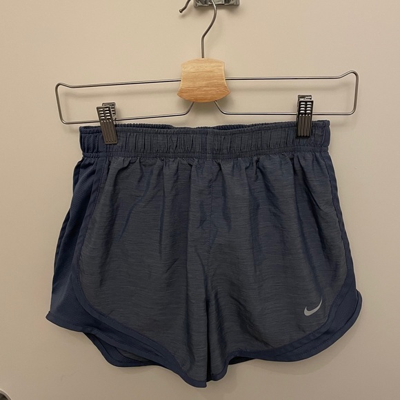 Nike dri-fit tempo running shorts - Picture 3 of 6